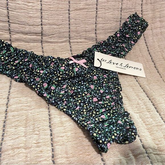 Farrah High-Waist Thong Panty with Strawberry Print - Picture 4 of 5